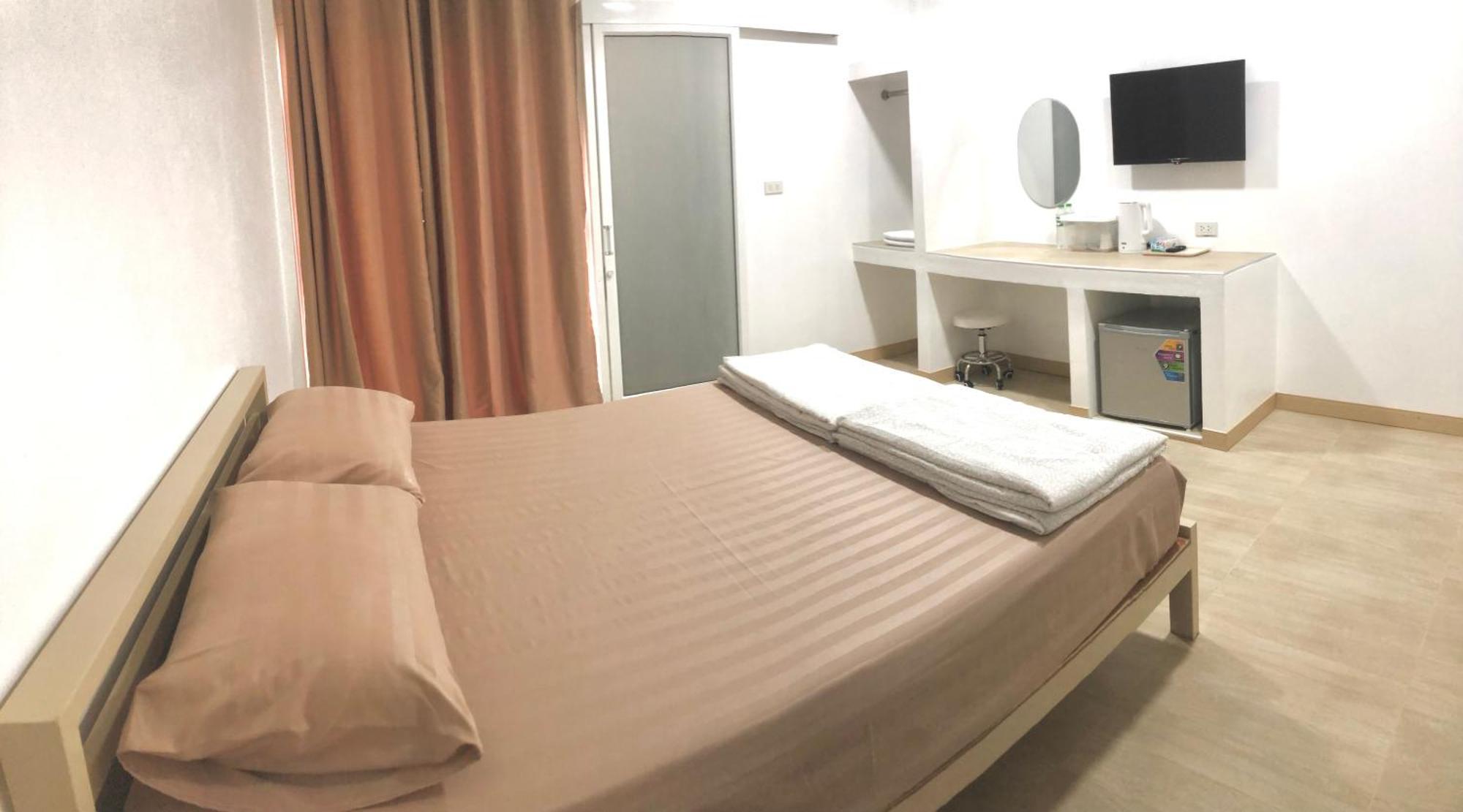 แหลมงอบเฮาส์ Laemngob House Villa Екстериор снимка